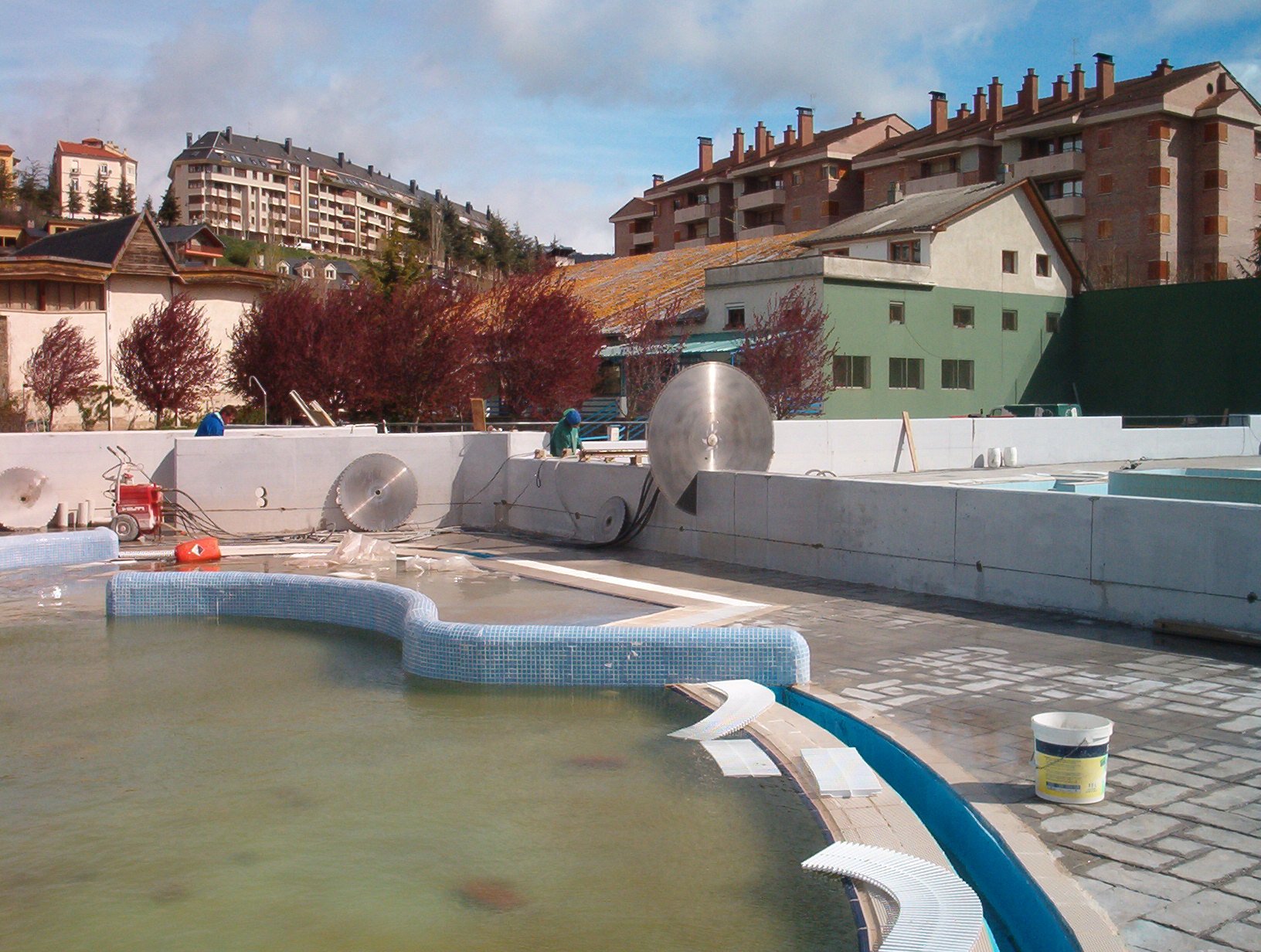 Piscinas (Jaca)9