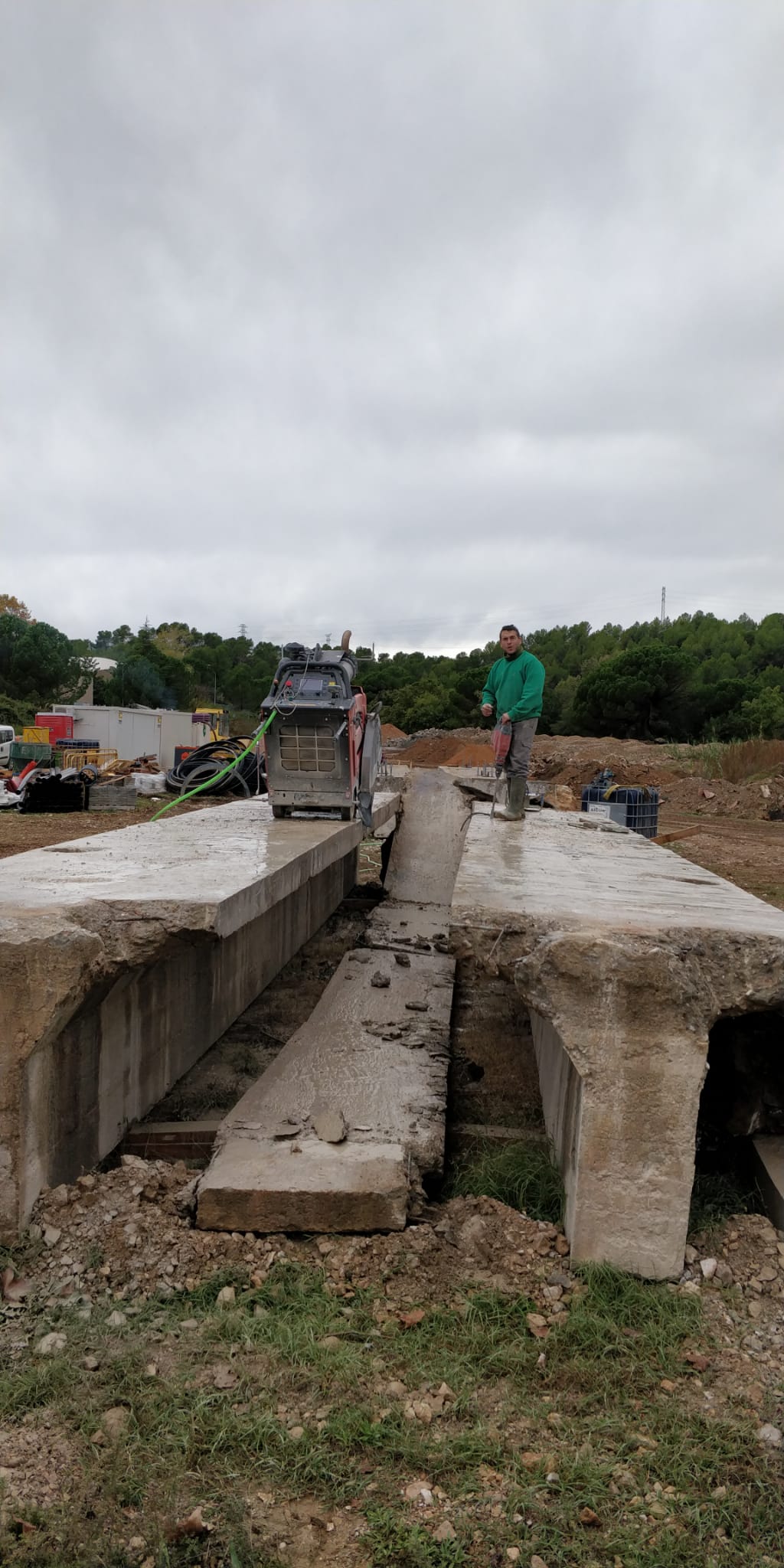 Corte De Puentes